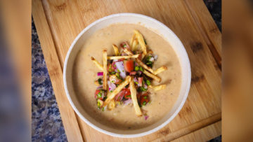 sopa boliviana a base de amendoim